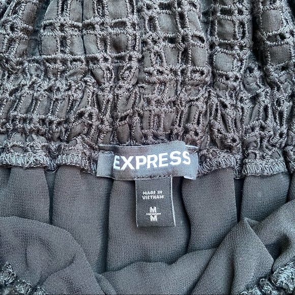 Express Crop Top - Picture 5 of 6